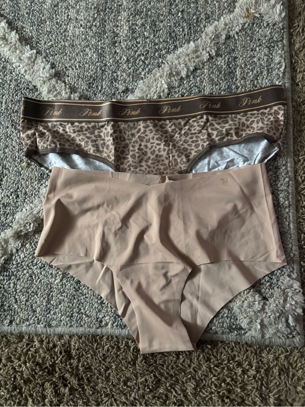 PINK Victoria's Secret Light Gray and Gold Logo Waistband Women’s Underwear